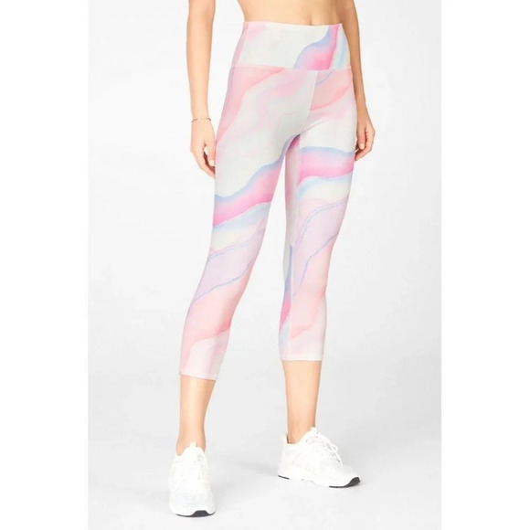 Fabletics Women’s Leggings Cropped Geode Pastel Workout NWOT XS - Picture 1 of 8